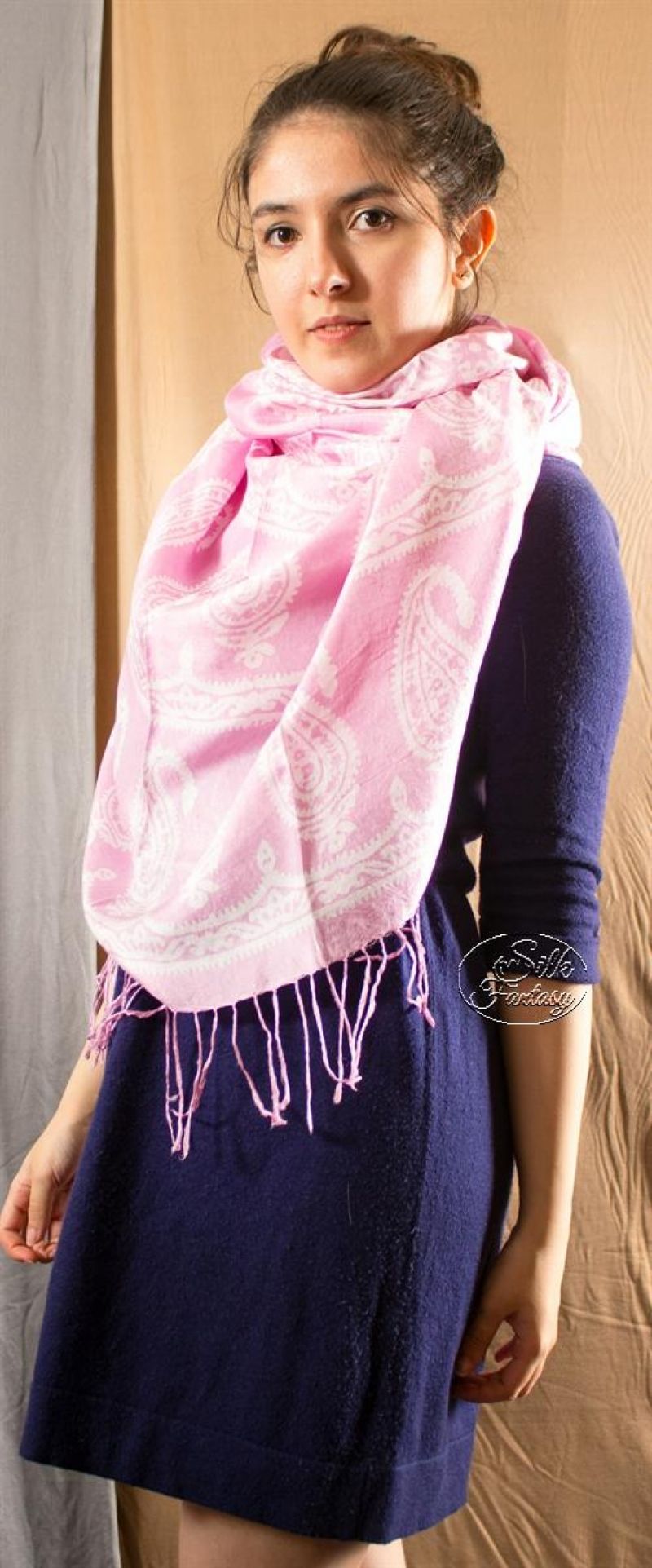 Kelagayi "Tender pink with white galib patterns. With fringes"