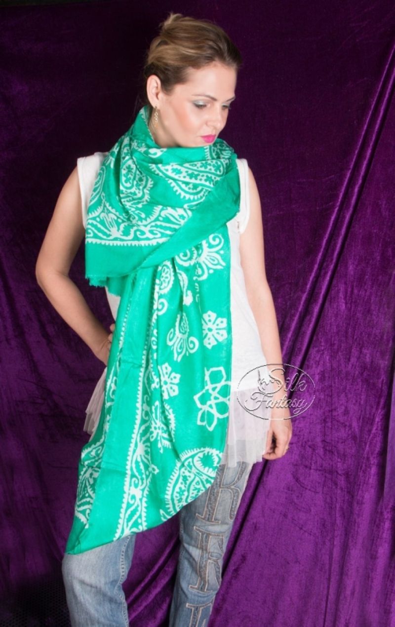 Kelagayi "In color of turquoise mint and white galib patterns"