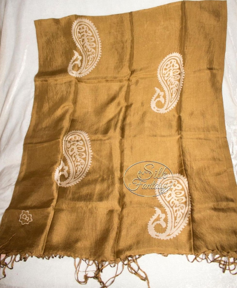 Scarf "Bronze and white"
