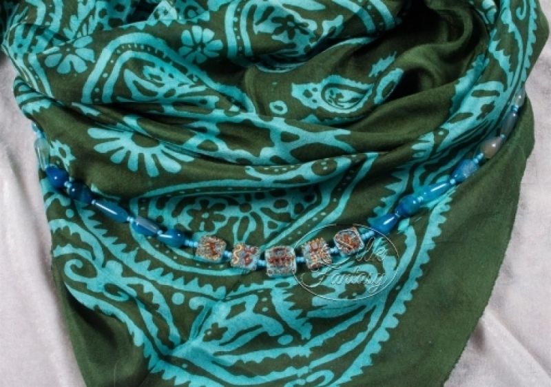 Kelagayi "Khaki background and turquoise galib patterns"