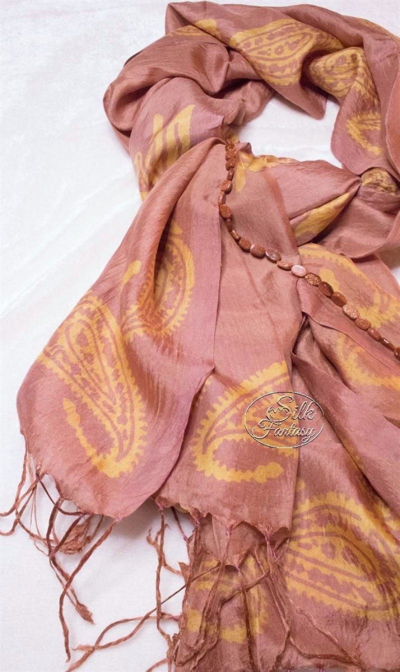 Scarf "Caramel and golden color"