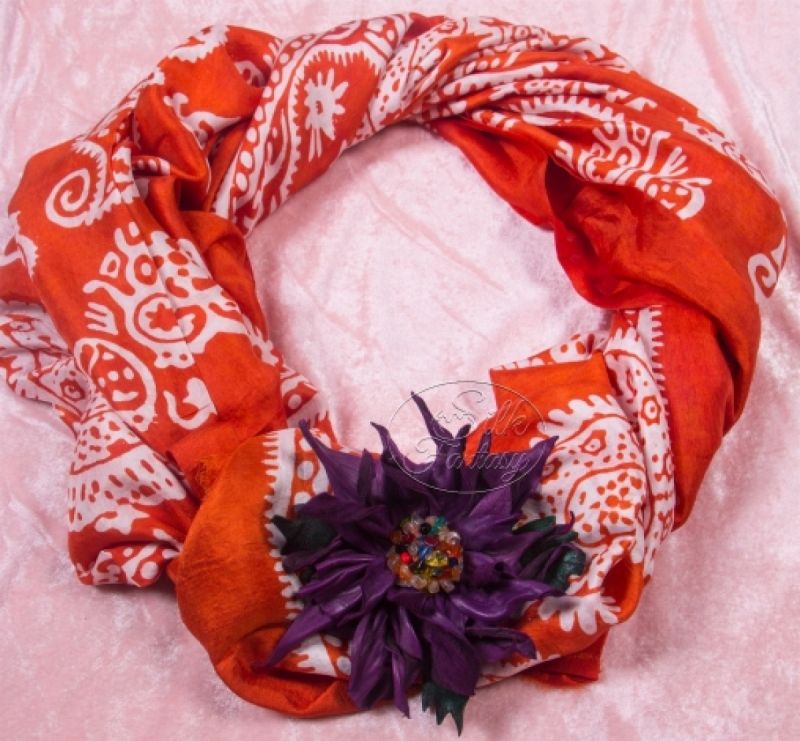 Kelagayi "Carrot-color with white galib patterns"