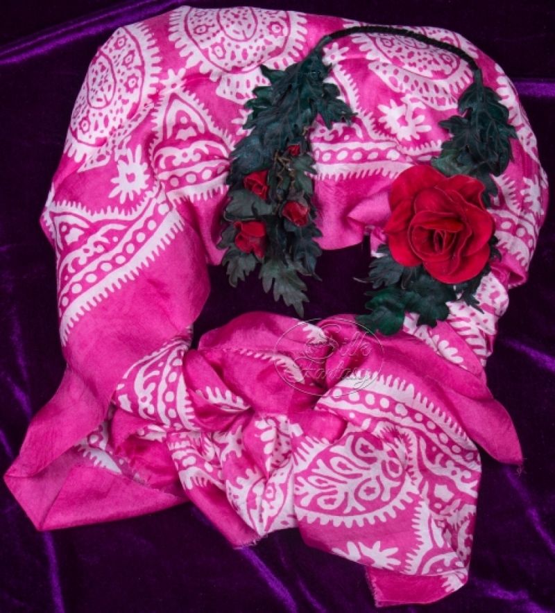 Kelagayi "Pink and white galib patterns"