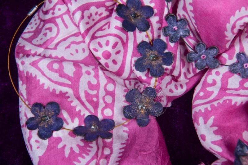 Kelagayi "Pink and white galib patterns"