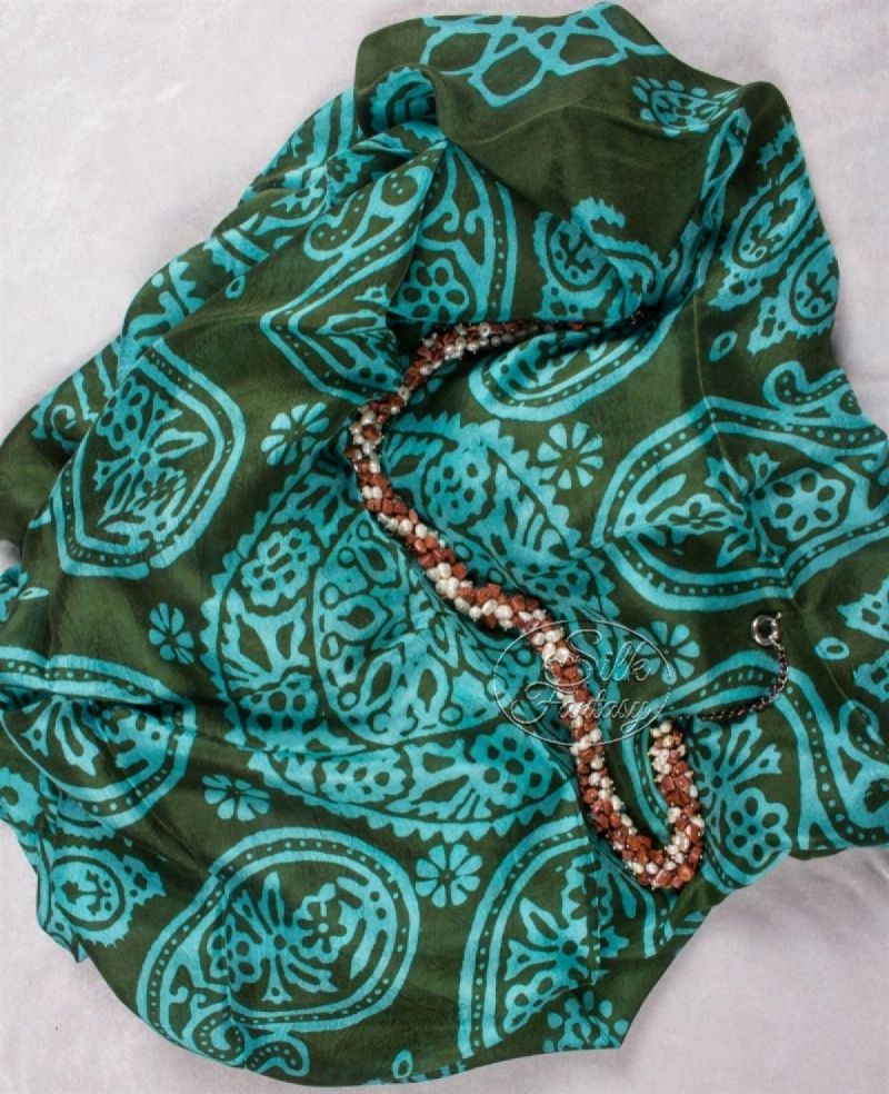 Kelagayi "Khaki background and turquoise galib patterns"