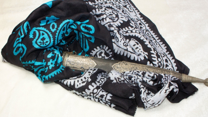 Kelagayi "Dark-blue background, turquoise and white galib patterns"