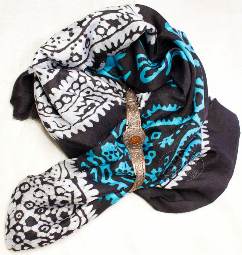 Kelagayi "Dark-blue background, turquoise and white galib patterns"