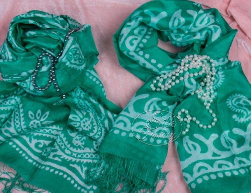 Scarf "Scarf in color of turquoise mint and white galib patterns"
