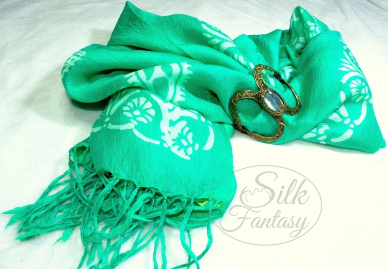 Scarf "Scarf in color of turquoise mint and white galib patterns"