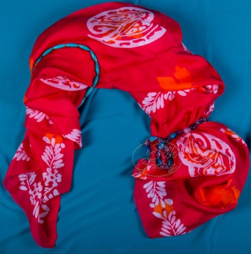 Kelagayi "Red background, orange fig leaves and white galib patterns"