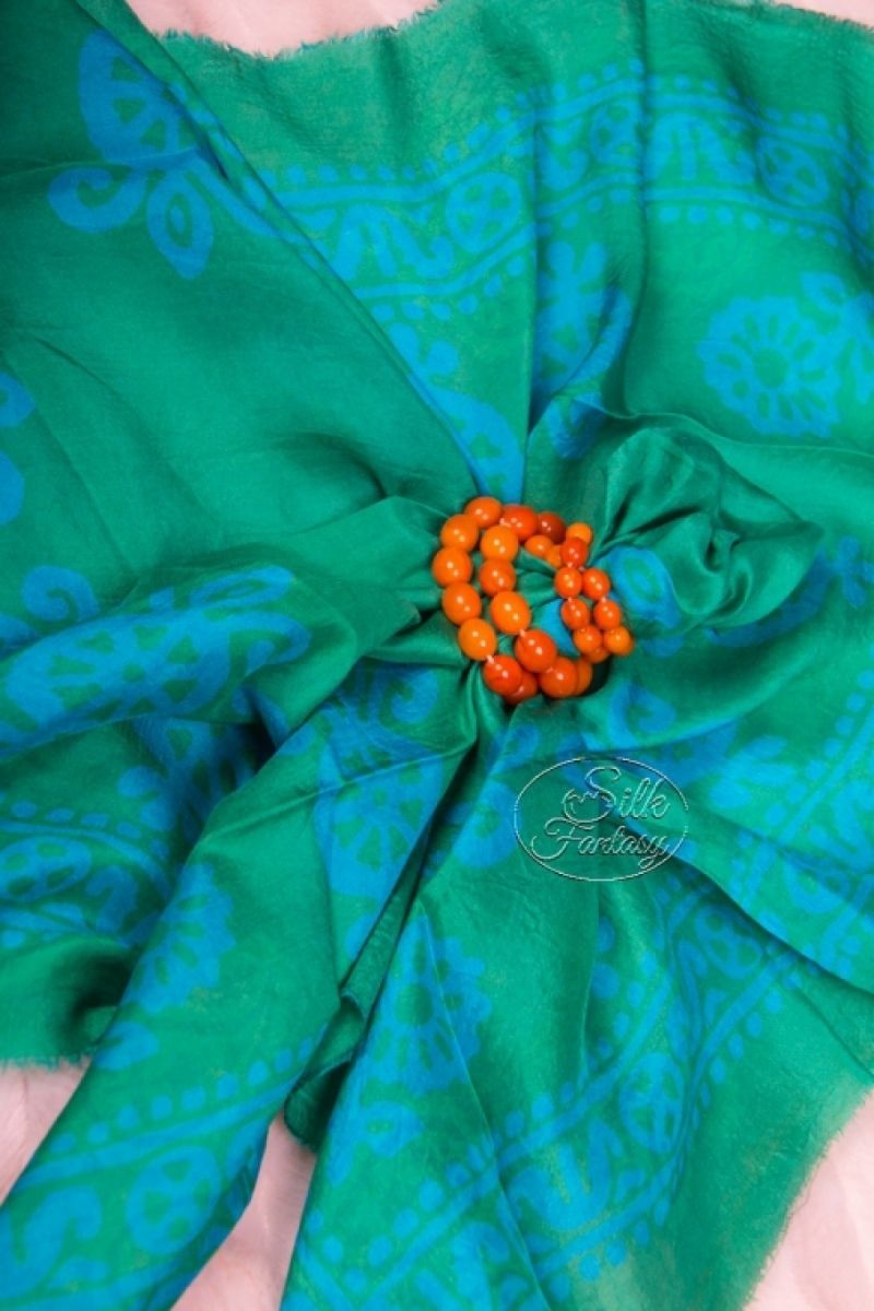 Dinge "Green with blue galib patterns"