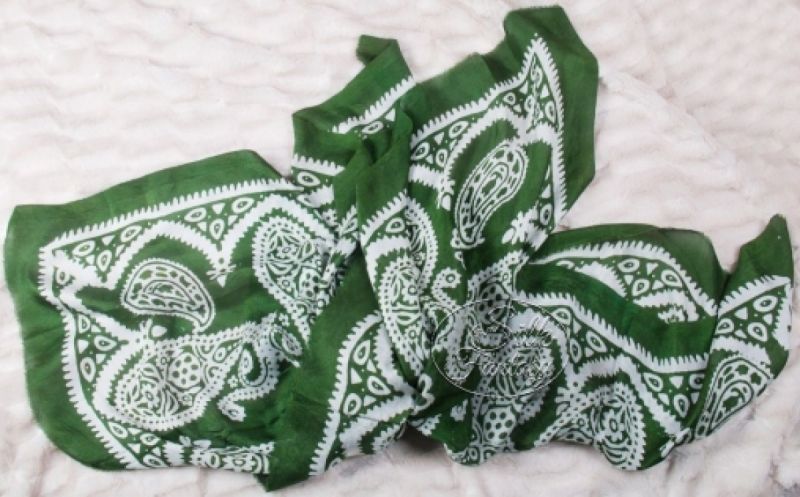 Kelagayi "Dark green, white galib patterns"