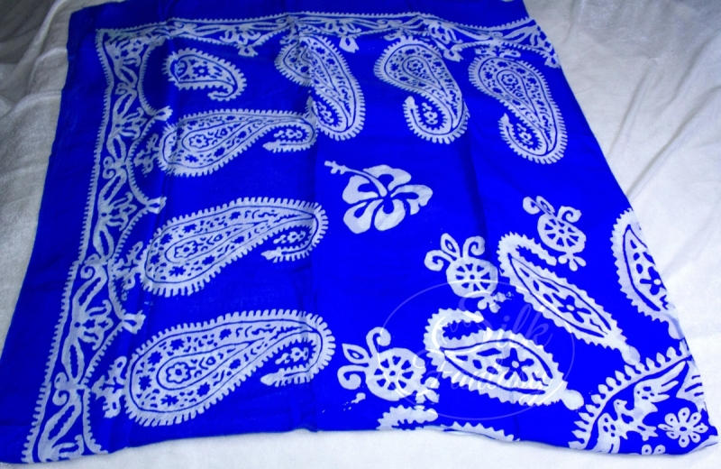 Kelagayi "Blue electric with white patterns"