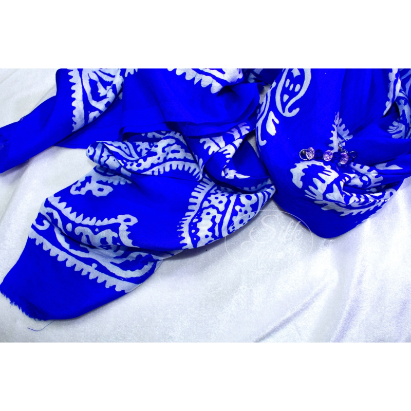 Kelagayi "Blue electric with white patterns"