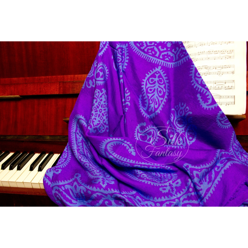 Kelagayi "Lush fuchsia color and turquose galib patterns"