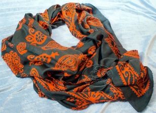Kelagayi "Black background and orange-golden galib patterns"