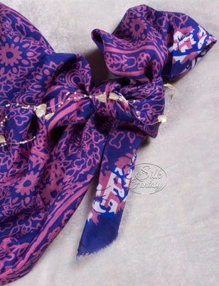 Kelagayi "Violet-blue background, pink, lilac and white ornaments"