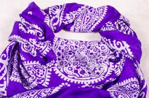 Kelagayi "Violet with white galib patterns"