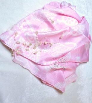 Kelagayi "Tender pink with white"