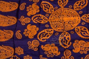Kelagayi "Dark blue-violet background and orange-golden galib patterns"