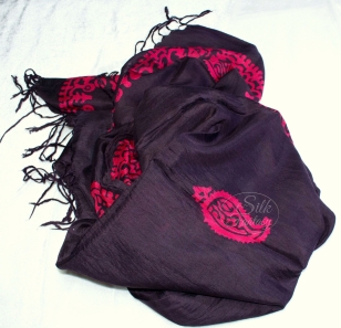 Scarf "Color chocolate and cornel"