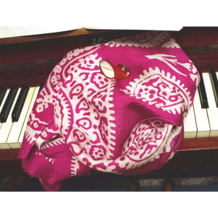 Kelagayi "Pink and white galib patterns"